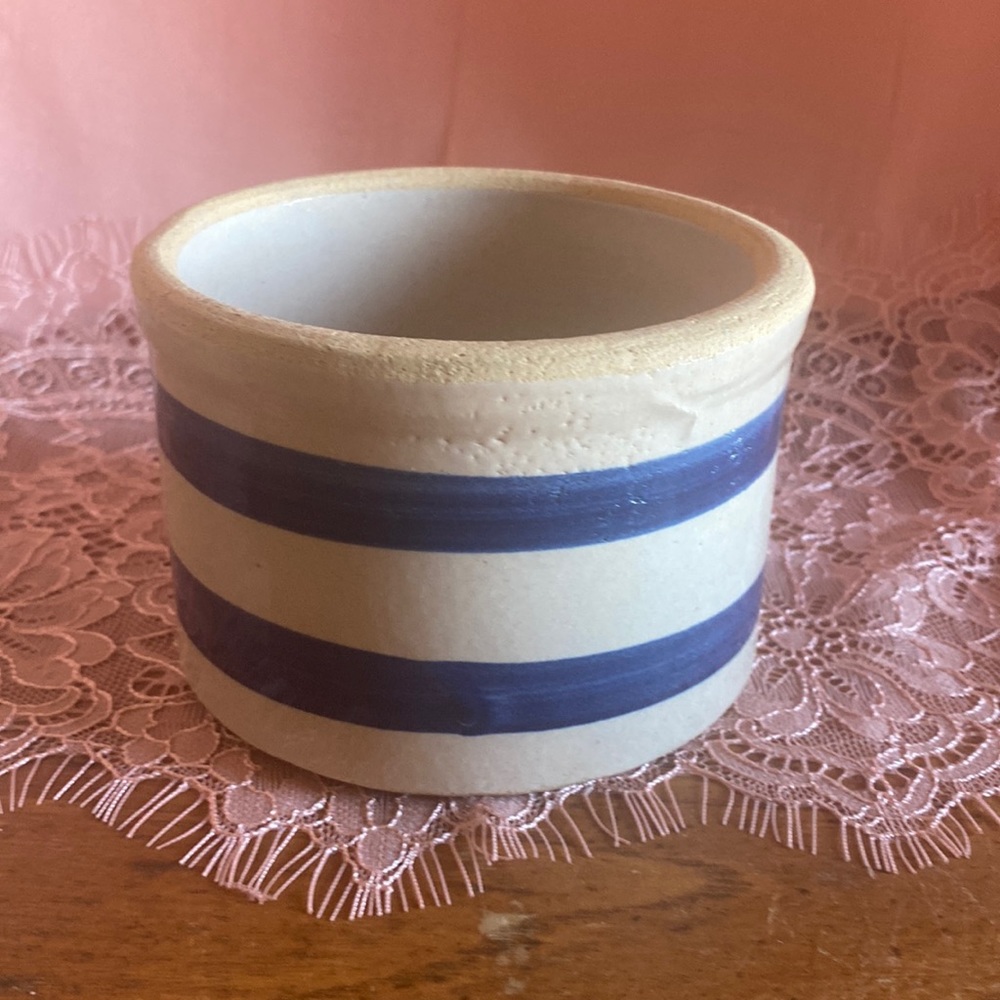 Vintage cobalt blue stripe & beige 4 1/2” round rustic farmhouse look crock